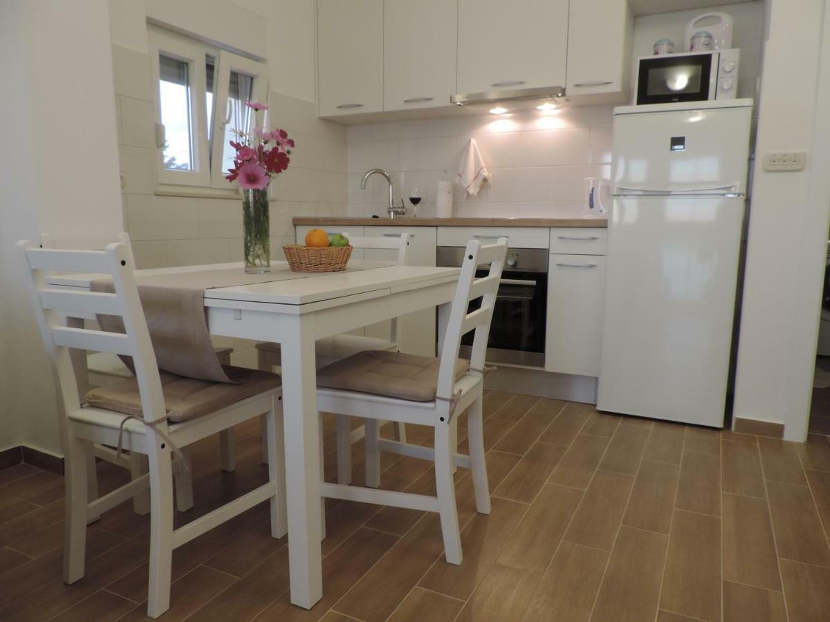 Apartman S Pogledom Ždrelac Zewnętrze zdjęcie
